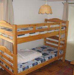 Chambre avec lits superposs